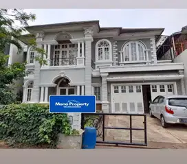 Dijual rumah  di legenda wisata cibubur