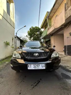 Toyota harier g tahun 2010 siap pakai