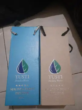 Botol Healthy Water Yusti – Barang Baru, Harga Miring!
