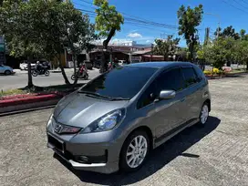 Honda jazz RS 2013 MANUAL