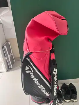 Taylormade golf bag