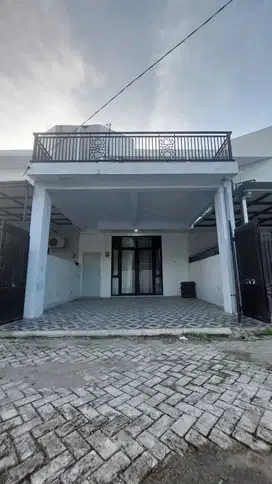Rumah  Villa 2 Tingkat Java House Kapten Muslim