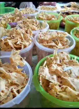 Terima pesanan peyek