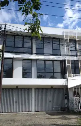 Ruko 3 lantai‼️Jual Ruko Raya Manyar Jaya
