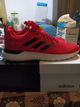 di jual sepatu cats adidas ori uk 42-43 kondisi 95% mulus