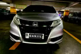 Honda Odyssey prestige 2.4 A/T 2014