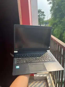 Laptop Toshiba Portege X30-E i7-8650u vPro Touchscreen Fingerprint