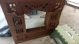 Cermin Dinding Kayu