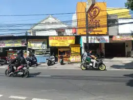 OVER KONTRAK LAPAK DAN GEROBAK