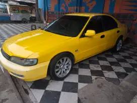 Honda Accord 1994 Bensin