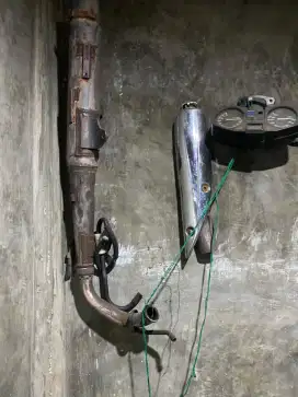 Knelpot peredam RX king