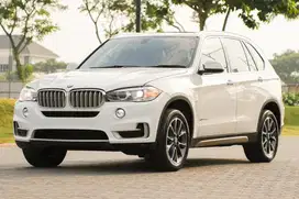 Pride & Power! BMW X5 xDrive35i xLine White 2018 gle400 glc200 e300