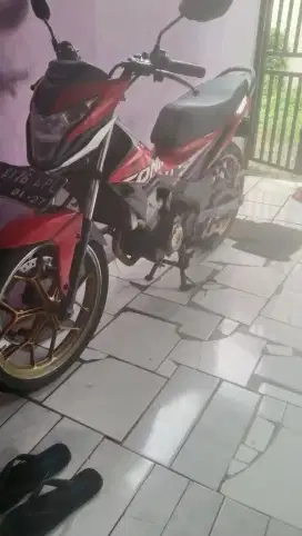 HONDA SONIC 150 R