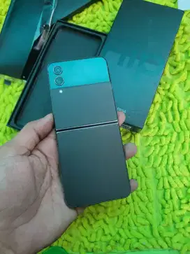 Samsung Z flip 4 ram 8/512 GB mulus fulset