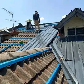 Perbaikan atap bocor, tukang bangunan, perbaikan atap rembes dll