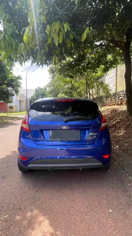 Ford Fiesta 1.6 Blue Metalik