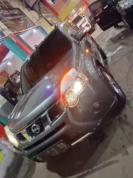 Nissan X-Trail 2012 Bensin