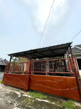 Jual Rumah di Viladago Pamulang