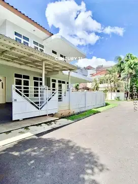 Hot Sale Dijual rumah hook semi furnished Pondok Indah #227