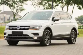 7 Seater Bro! VW Tiguan Allspace 1.4 TSI White 2022 218i c200 x1