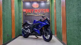 SIKAT - YAMAHA R15 V3 SERIES 2018! KM RENDAH - ENY MOTOR