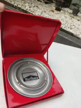 Asbak Marlboro Jadul