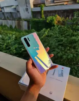 Huawei P30 Pro 8/256 GB Kondisi Seperti Baru