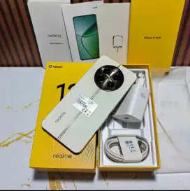 JUAL HP REALME 12+5G RAM 8/256 GB ,MULUS ,NO MINUS,LENGKAP