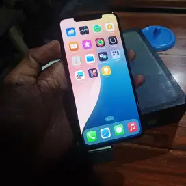 Iphone 11 Pro max 64giga all