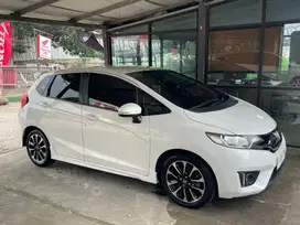 DIJUAL Honda Jazz 2016 Bensin