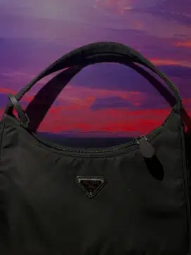 Jual Rugi PRADA EDITION 2000 in Black (100% ORI)