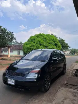 Honda stream 1.7 manual tahun 2002 hitam