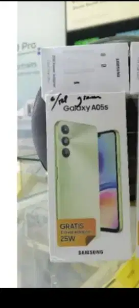 Samsung galaxy A05S 6/128 + charger