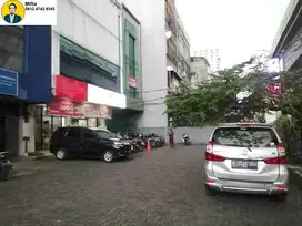 215. Disewakan Ruko Pinggir Jalan Raya Ciledug Cipulir kebayoran lama