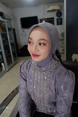 Makeup wisuda wedding dan pesta