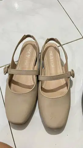 Sepatu wanita uk 36
