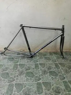 Frame kuwahara balap japan.