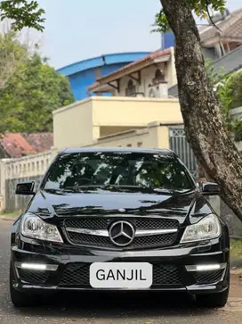 Mercedes Benz W204 C200 Cbu Facelift tahun 2011 Cgi CBU