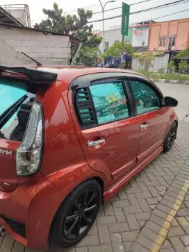 daihatsu sirion 2017 AT matic low KM pribadi