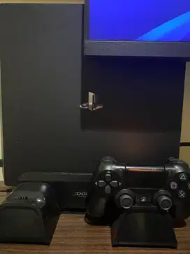 PS4 PRO 72XX 1 TB