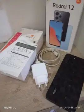 Xiaomi redmi 12 (8/128)