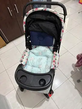 Dijual stroler bayi spacebaby polkadot