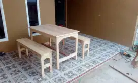 Pengrajin meja kursi warkop/cafe