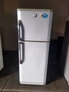 Kulkas LG Vitamin 2 Pintu Mulus Siap Pakai
