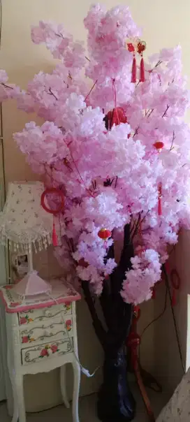 Pohon Sakura sintetis