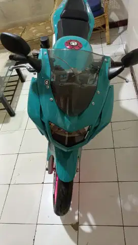 Kawasaki ninja rr 150 cc tahun 2014