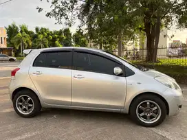 Toyota Yaris J Matic 2011