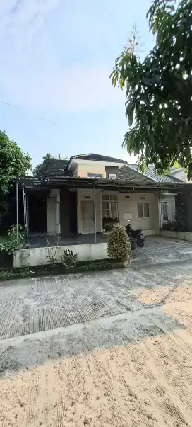 Dijual Cepat Rumah HOOK di KRISTAL CIRIUNG