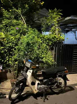 astrea 800 full original
