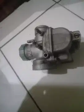 carburator pe 24